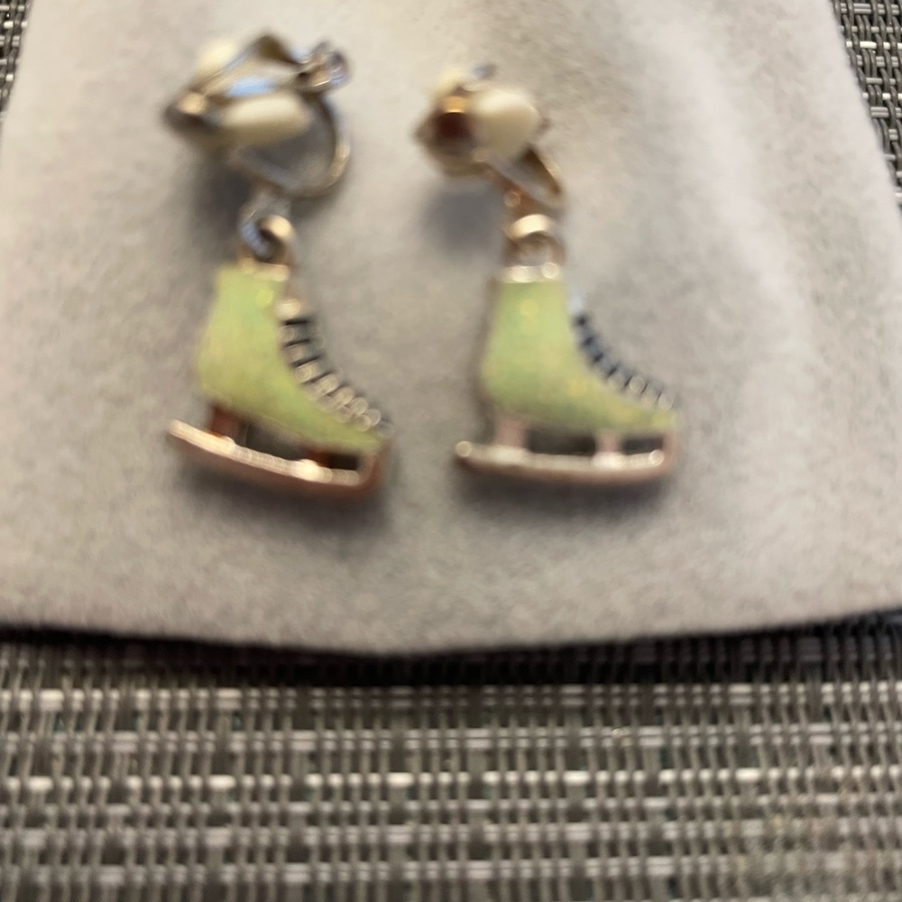 Vintage Figure Ice Skate Clip On Earrings
